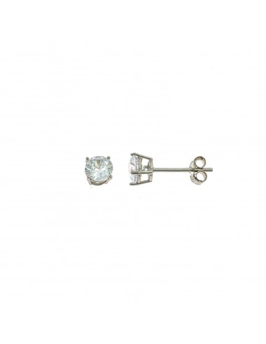 Light point earrings with 5 mm 4-prong white zircon. on a white gold plated base in 925 silver