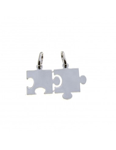 26x16 mm sheet puzzle divisible pendant. white gold plated in 925 silver