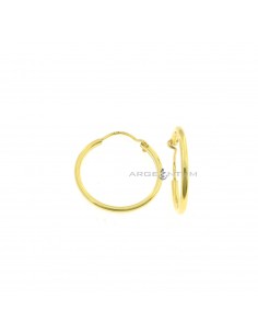Tubular circle earrings ø 25 mm. yellow gold plated in 925 silver