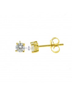 Light point earrings with 4-prong white zircon of 4 mm. on a yellow gold plated base in 925 silver