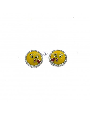 White gold plated and enamelled kiss emoticon stud earrings with white zircon frame in 925 silver