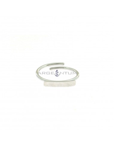 Adjustable tubular ring with white gold plated rectangular plate in 925 silver