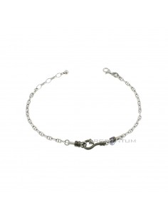 White gold plated ship's link bracelet with ruthenium plated washers and central hook in 925 silver