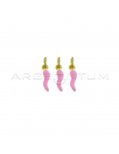 Ciondoli corni 4x13 mm smaltati rosa placcati oro giallo in argento 925 (3 pz.)