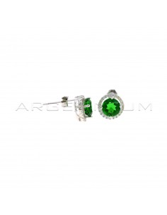 Lobe earrings ø 9.5 mm with central round green zircon in a frame of white zircons plated white gold in 925 silver