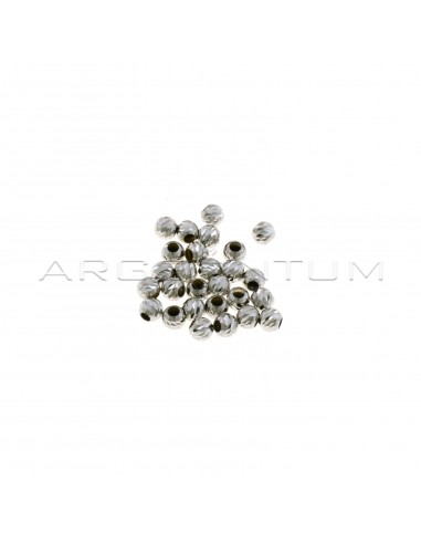 Sfere diamantate trasversali da ø 4 mm con foro passante placcate oro bianco in argento 925 (28 pz.)