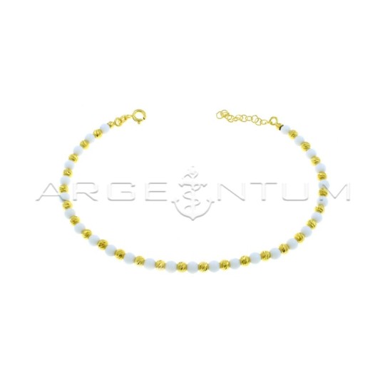 Cavigliera a sfere diamantate e sfere in agata bianca placcata oro giallo in argento 925