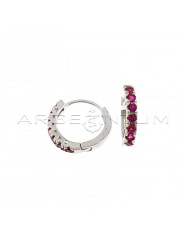 Hoop earrings with red zircons with white gold plated snap closure in 925 silver