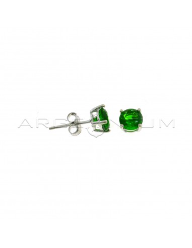 Point of light earrings with green zircon with 4 claws 6 mm white gold plated in 925 silver