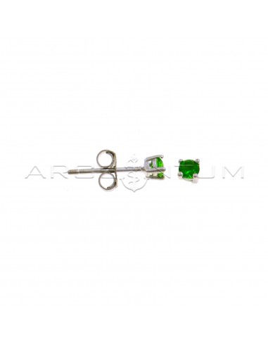 Light point earrings with 3 mm green zircon with 4 claws, white gold plated in 925 silver