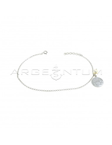 Rolo chain anklet with coupled coin and baroque pearl side pendants white gold plated in 925 silver