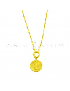 Collana maglia grumetta con anello a molla centrale e moneta accoppiata pendente placcata oro giallo in argento 925