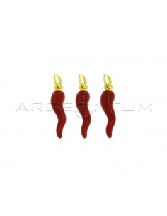 Ciondoli corni smaltati rossi 26×6 mm placcati oro giallo in argento 925 (3 pz.)