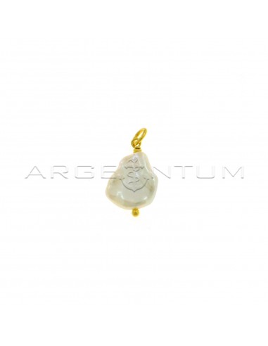Pendant with baroque freshwater cultured pearl yellow gold plated in 925 silver