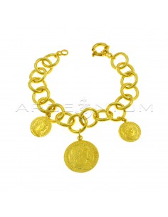 Hollow tubular rolò mesh bracelet with 3 paired coins pendants yellow gold plated in 925 silver