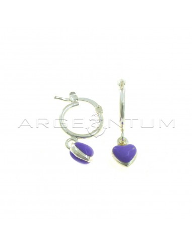 Tubular hoop earrings with bridge closure and lilac enameled paired pendant heart in 925 silver