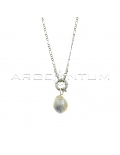 Collana maglia 3 1 con anello a molla centrale e perla barocca coltivata in acqua dolce pendente placcata oro bianco in argento 925
