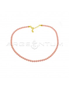 Ball necklace in pink coral paste ø 4 mm with yellow gold plated clasp in 925 silver