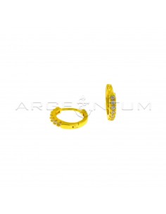 White half-zircon hoop earrings ø 13 mm with yellow gold-plated snap clasp in 925 silver