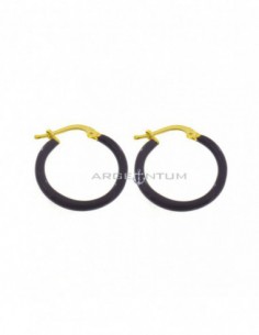 Yellow gold plated yellow gold-plated hoop earrings with purple enamel snap closure in 925 silver