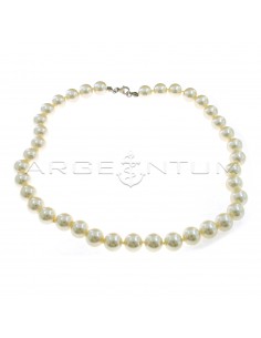 Collana di perle da ø 10 mm infilata a nodini con terminali e moschettone placcati oro bianco in argento 925 (Lunghezza 40 cm)