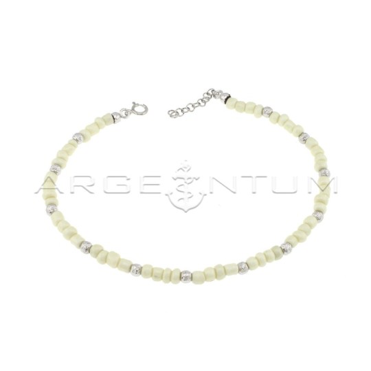 Cavigliera con tubetti in resina bianca e sfere diamantate placcata oro bianco in argento 925