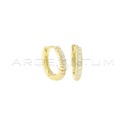 Hoop earrings ø 10 mm semi-zircon white with yellow gold plated snap clasp in 925 silver