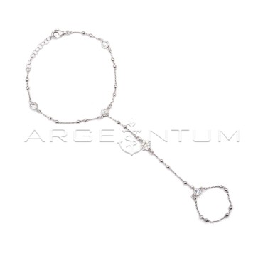 Bracciale baciamano maglia pallina alternata con punti luce a cipollina e quadrifoglio a pavè di zirconi centrale placcato oro b