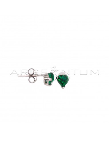 Lobe earrings with green heart zircon...