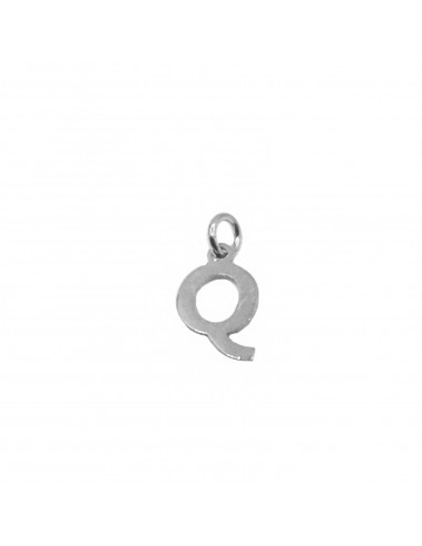 White gold plated letter Q pendant in...