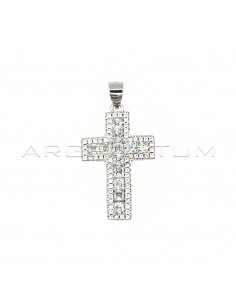 Cross pendant with carrè...