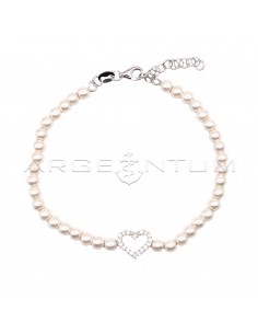 Pearl bracelet with central...