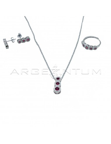 Set with diamond rolled mesh necklace...