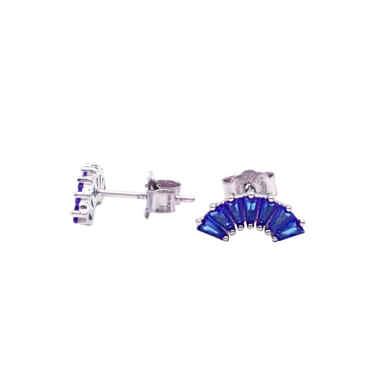 White gold plated blue baguette spool crown lobe earrings in 925 silver