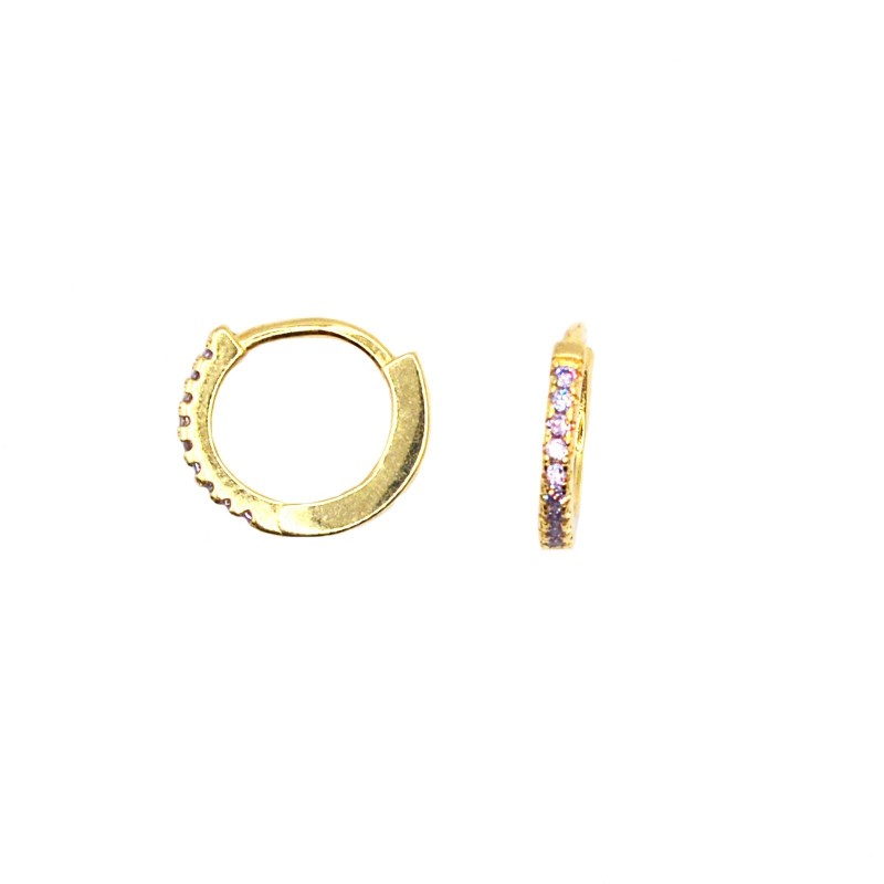 Orecchini a cerchio zirconati lilla con chiusura a scattino placcati oro giallo in argento 925