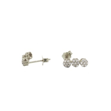Lobe earrings with three white gold plated zircon flowers in 925 silver