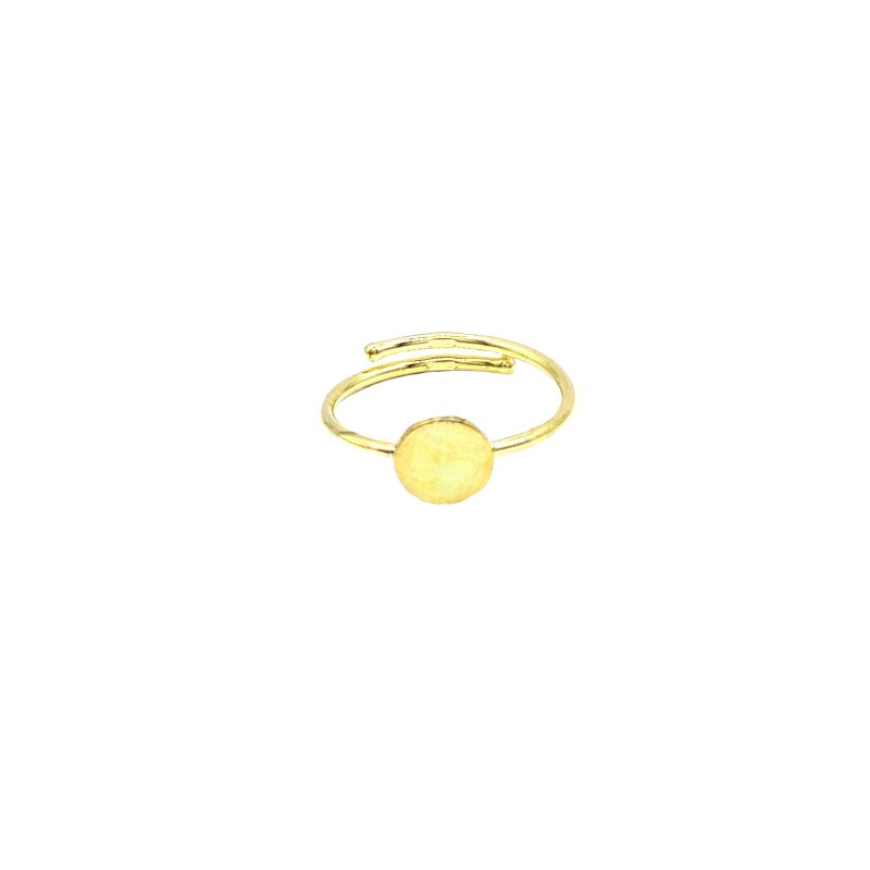 Adjustable wire ring with yellow gold plated central round plate in 925 silver