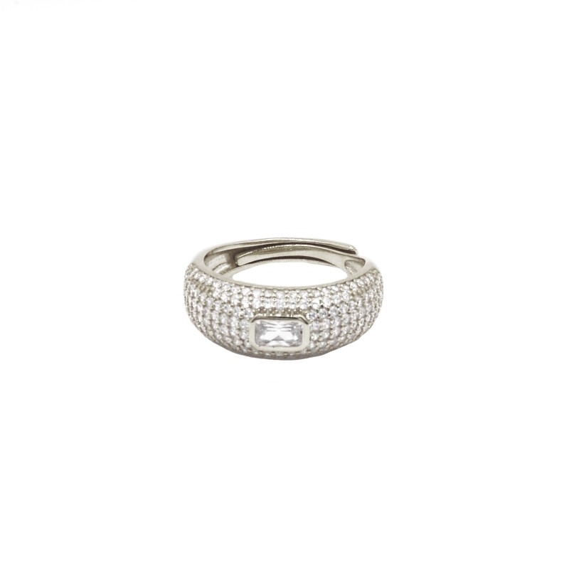 Adjustable ring with white gold plated white gold plated central baguette in 925 silver.