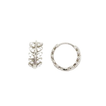Orecchini cerchio con chiusura a scattino foglie zirconate bianche placcati oro bianco in argento 925