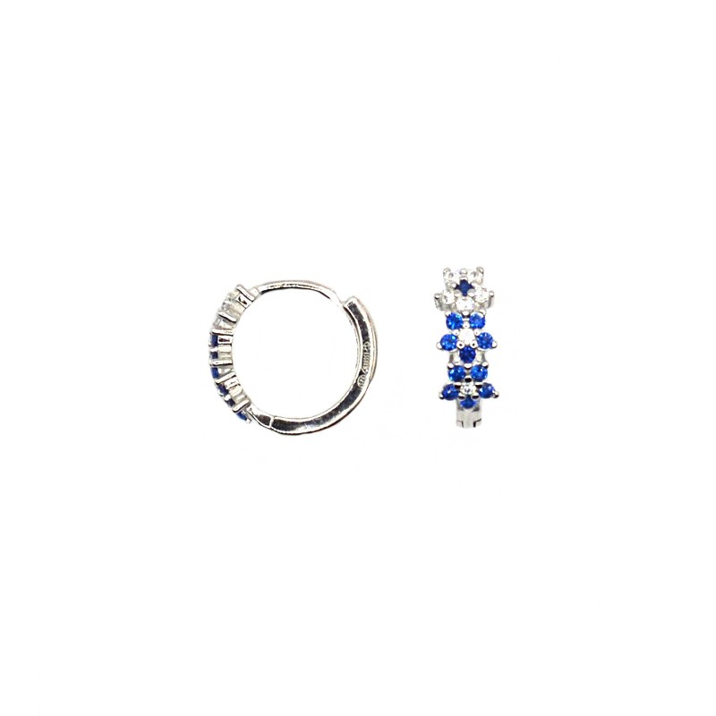 Orecchini a cerchio con chiusura a scattino con fiori zirconati bianchi e blu placcato oro bianco in argento 925