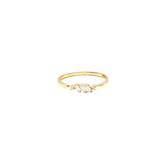 Anello con tre baguette centrali trasversali e due zirconi laterali placcato oro giallo in argento 925 (misura 12)