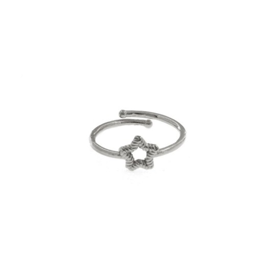 Anello a filo regolabile con sagoma stella rigata centrale placcato oro bianco in argento 925