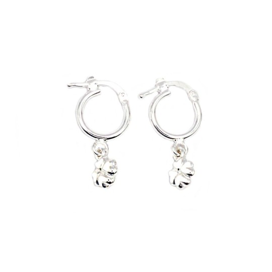 Orecchini a cerchio tubolare con chiusura a ponte e quadrifoglio pendente accoppiato smaltato bianco in argento 925