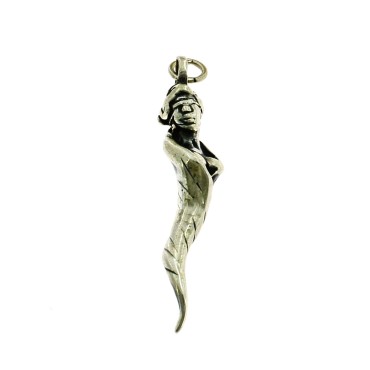 Horn pendant with blindfolded goddess in 925 silver casting