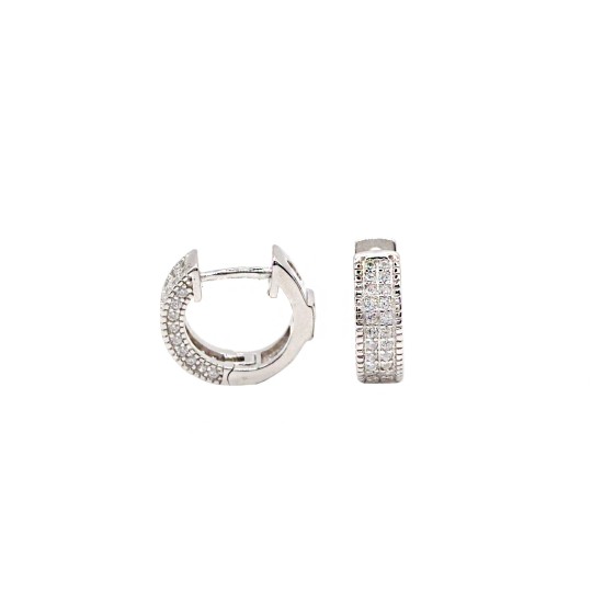 Orecchini a cerchio zirconato bianco con centrale baguette bianco chiusura a scattino placcati oro bianco in argento 925