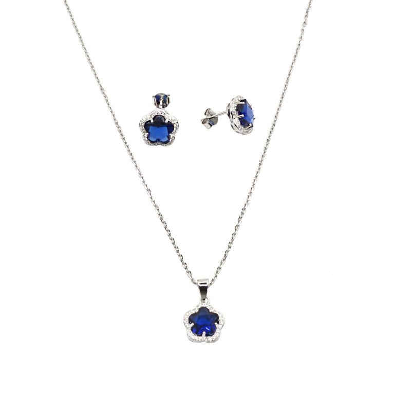 Parure con collana rollò ciondolo e orecchini di zirconi a fiore blu in cornice di zirconi placcato oro bianco argen