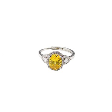 Anello regolabile con ovale giallo in cornice di zirconi e foglie laterali bianchi placcato oro bianco in argento925
