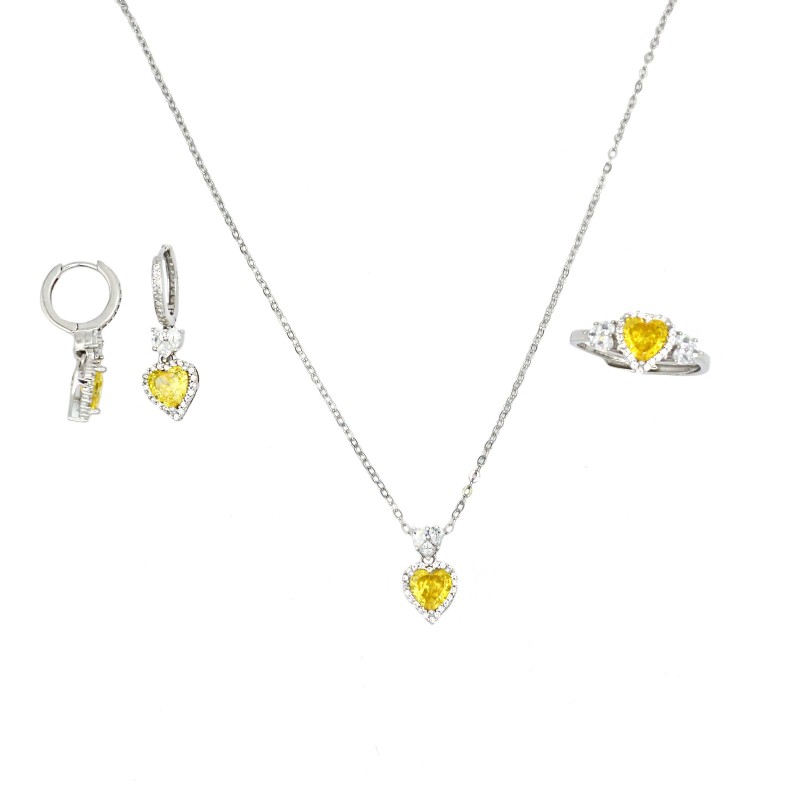 Completo collana,anello e coppia di orecchini a cerchio cuore giallo in cornice di zirconi bianchi e cuore a spole in argento925