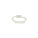 Adjustable tubular ring with white gold plated rectangular plate in 925 silver