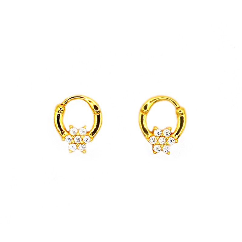 Hoop earrings with yellow gold plated white zircon central flower in 925 silver